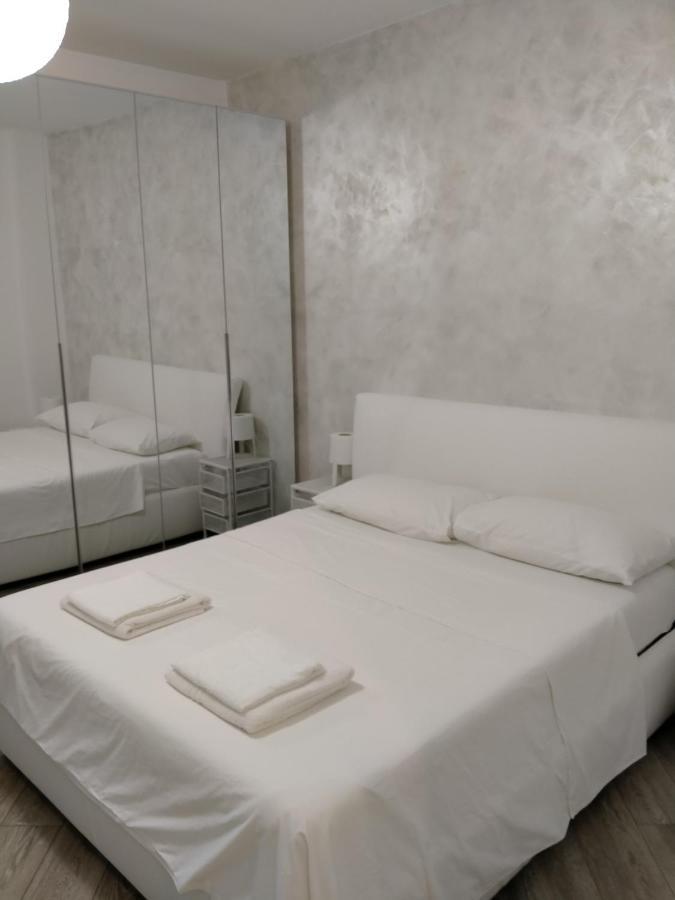 Vila Casa Vacanza Volintiru Como Exteriér fotografie
